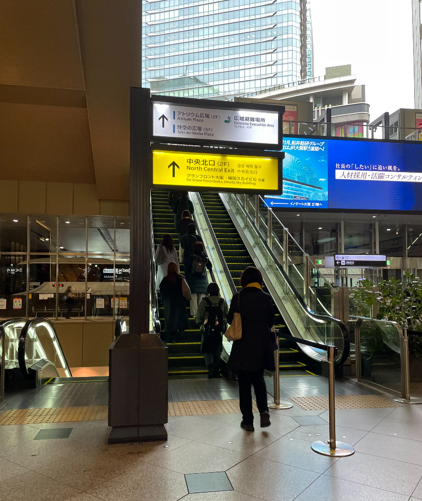 ルクア朝の入り口(3階からの行き方)